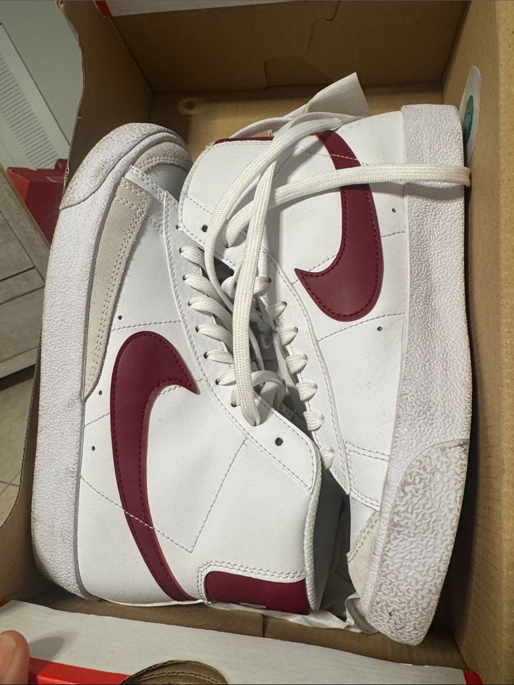 Nike Men’s Mid-Top Sneakers - White with Maroon Swoosh